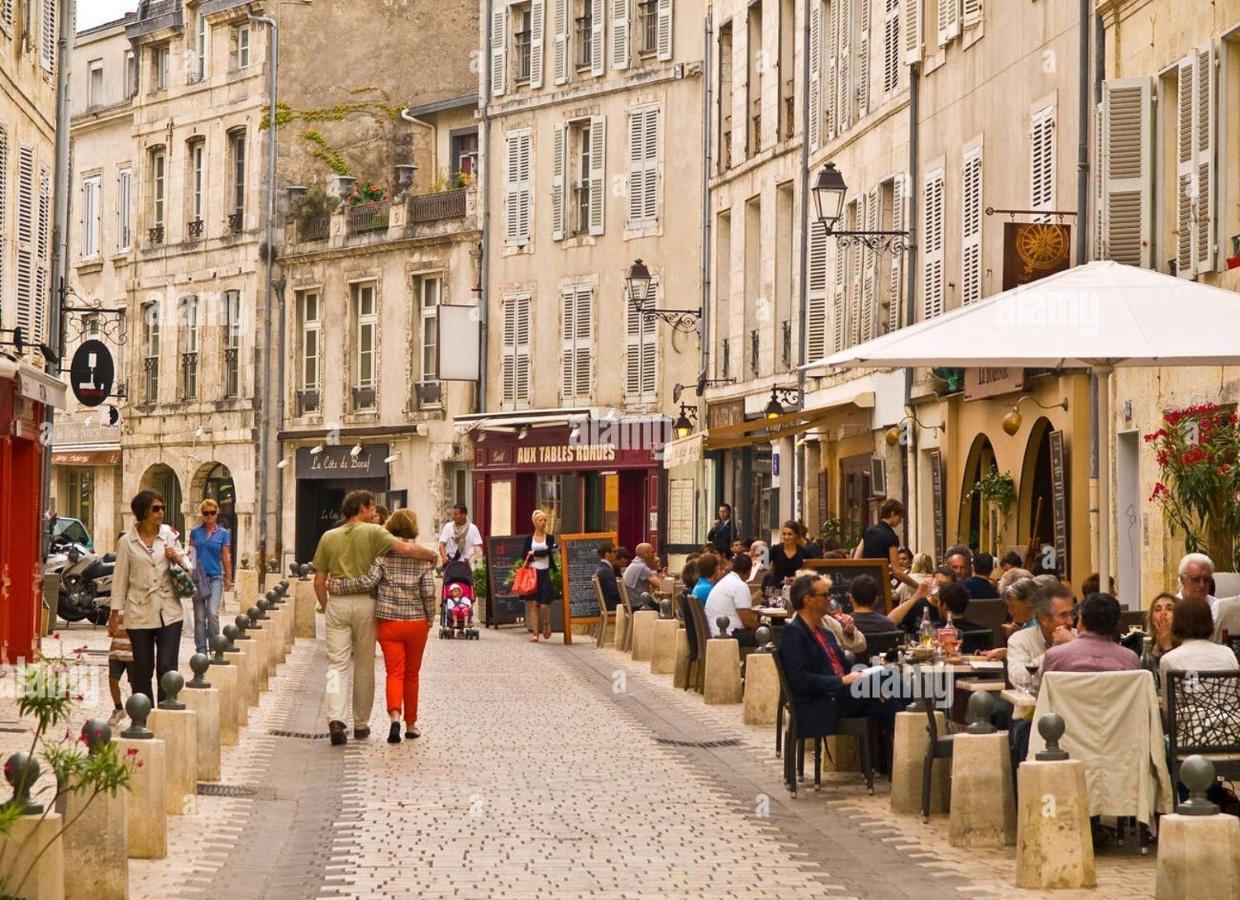 Appartement T2 Lumineux Et Cosy Au Calme Proche Du Centre Avec Tv Et Wifi La Rochelle  Exterior photo